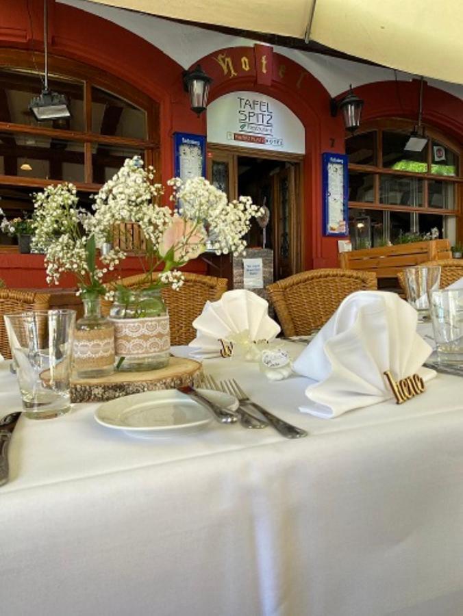 Marktplatzhotel - Restaurant Tafelspitz ไวน์ไฮม์ ภายนอก รูปภาพ