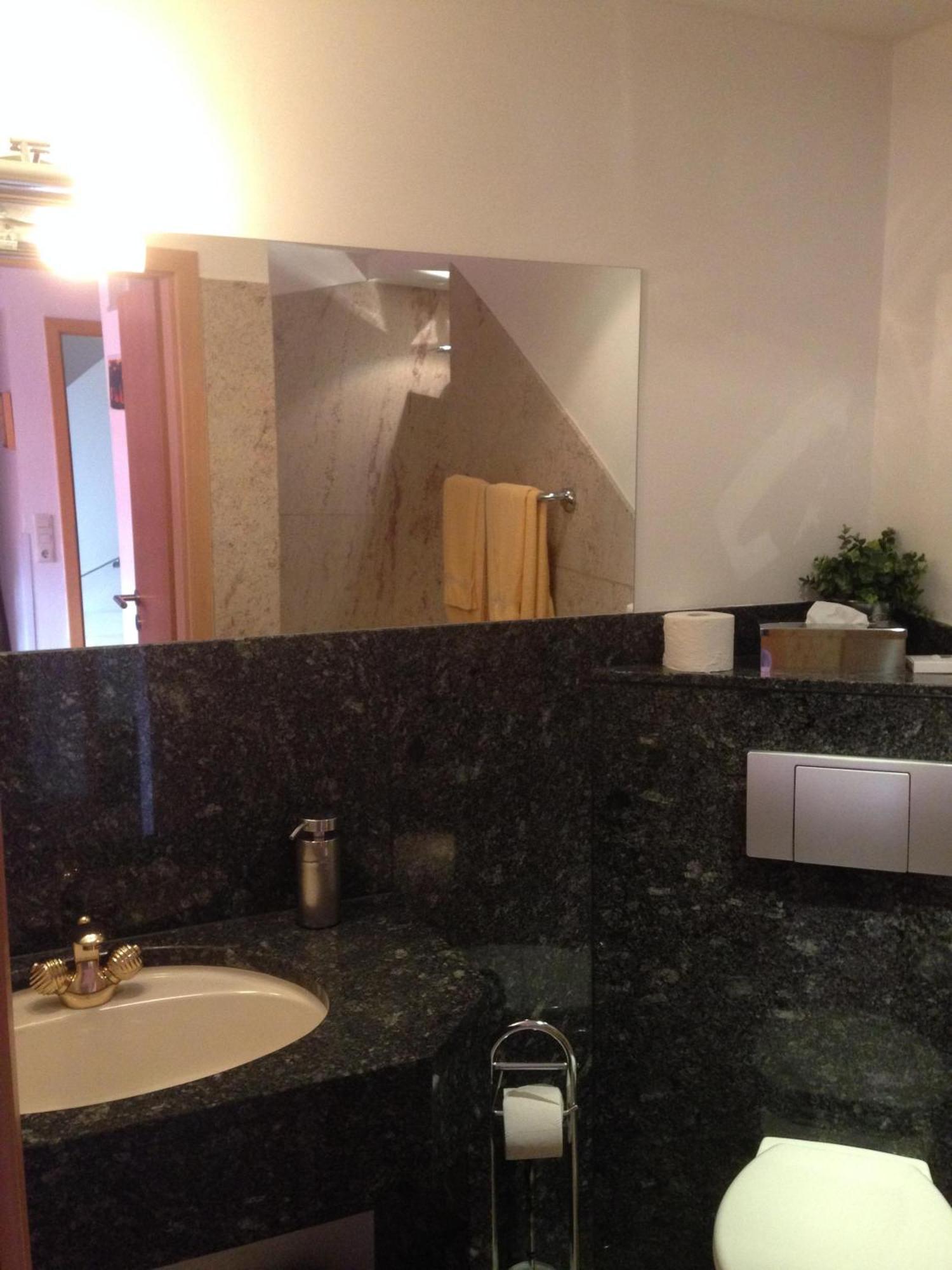 Marktplatzhotel - Restaurant Tafelspitz ไวน์ไฮม์ ห้อง รูปภาพ